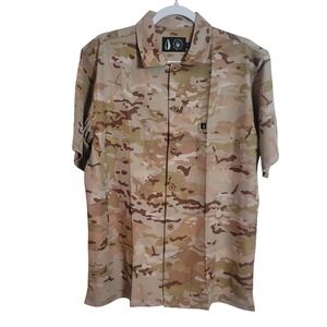 TacHuntFish MC Arid Mojito Camo Short Sleeve Button Down Shirt Mens Small NEW